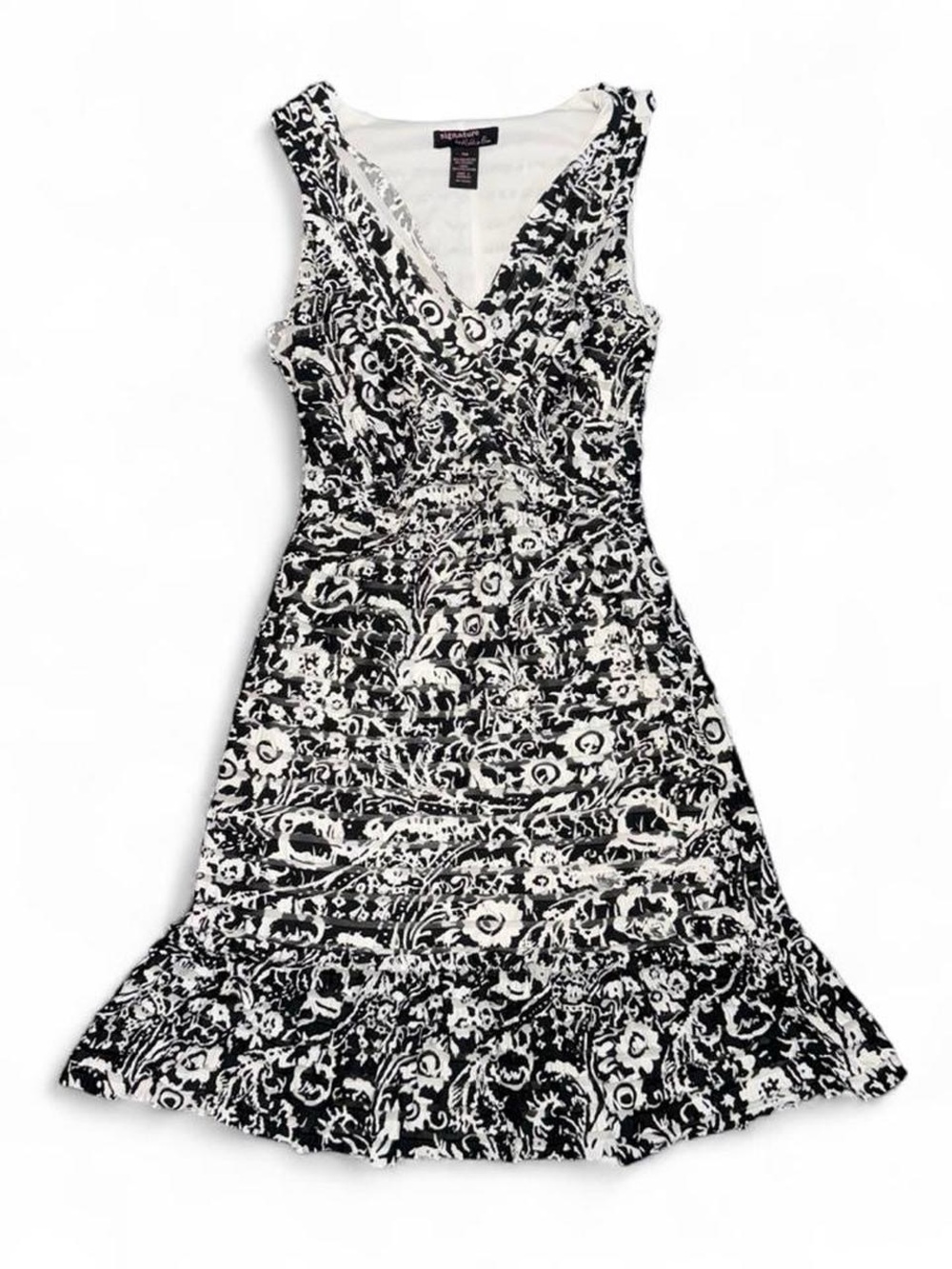 Signature by Robbie Bee Black White Ruffle Floral Print V-Neck Sleeveless Dress